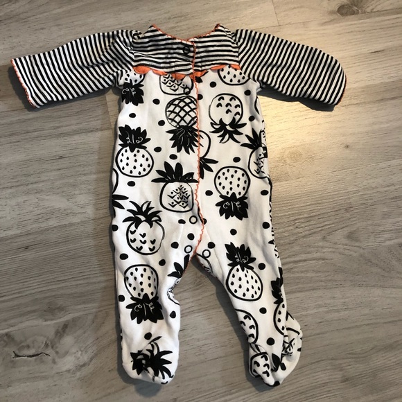 Baby Starters Other - Pineapple 🍍 baby onesie